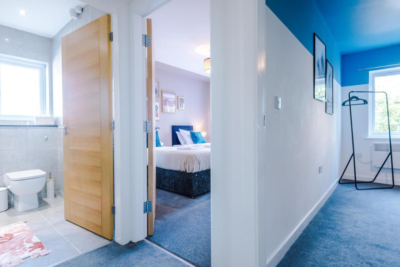 Stunning 2 Bed Apt By Greenstay Serviced Accommodation - Located In Formby Village - Perfect For Short & Long Stays - Couples, Friends & Families & Business Travellers All Welcome - Dog Friendly - 7 מראה חיצוני תמונה