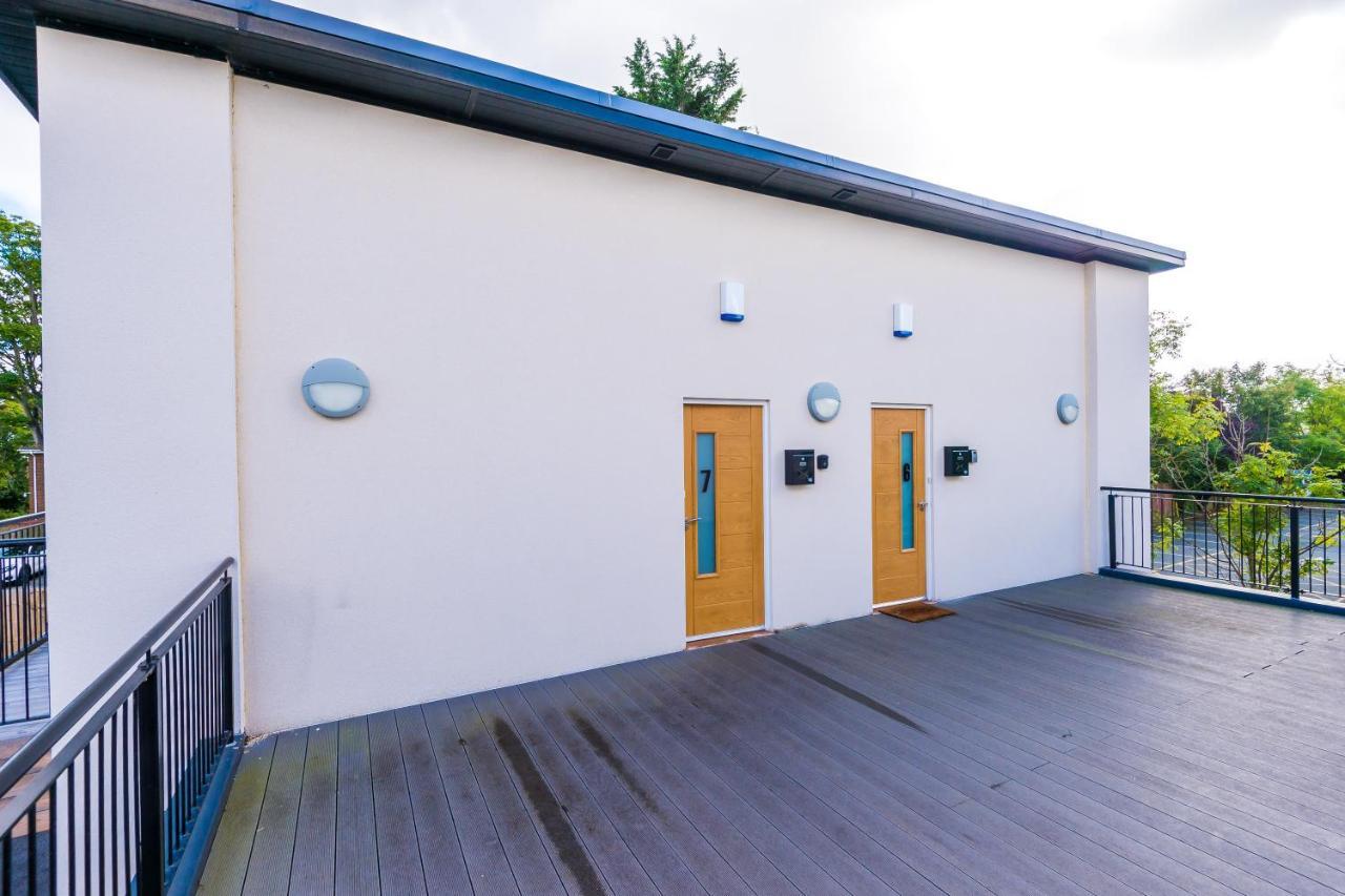 Stunning 2 Bed Apt By Greenstay Serviced Accommodation - Located In Formby Village - Perfect For Short & Long Stays - Couples, Friends & Families & Business Travellers All Welcome - Dog Friendly - 7 מראה חיצוני תמונה